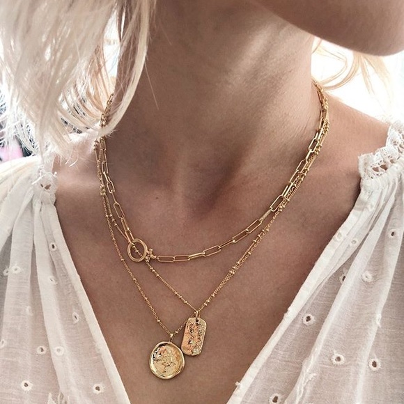 Gorjana NWT Compass Coin Necklace - Gold ✨ - Picture 8 of 12